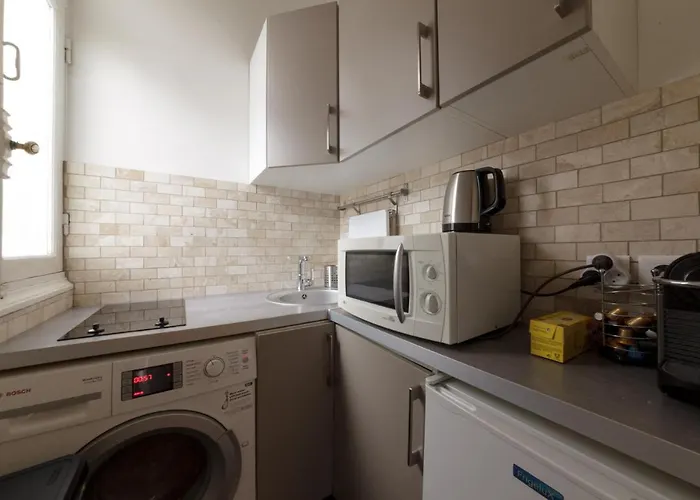 Private - Avenue Des Champs-elysees Appartement Paris