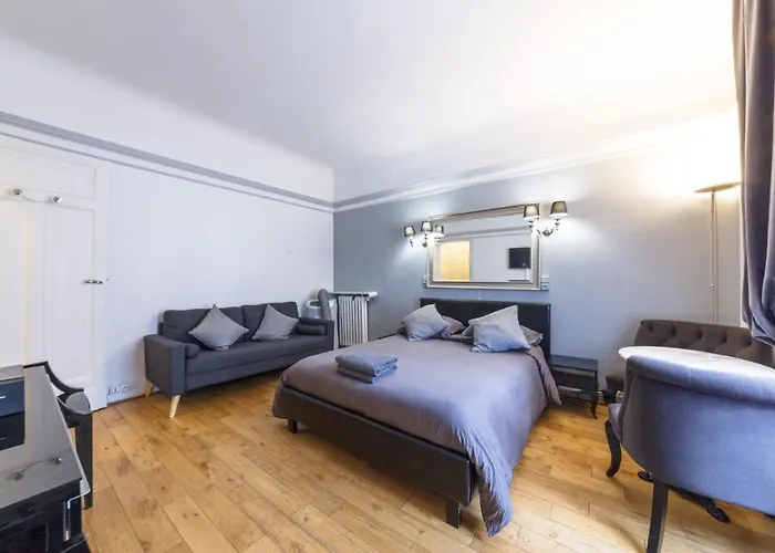 Appartamento Private - Avenue Des Champs-elysees Parigi
